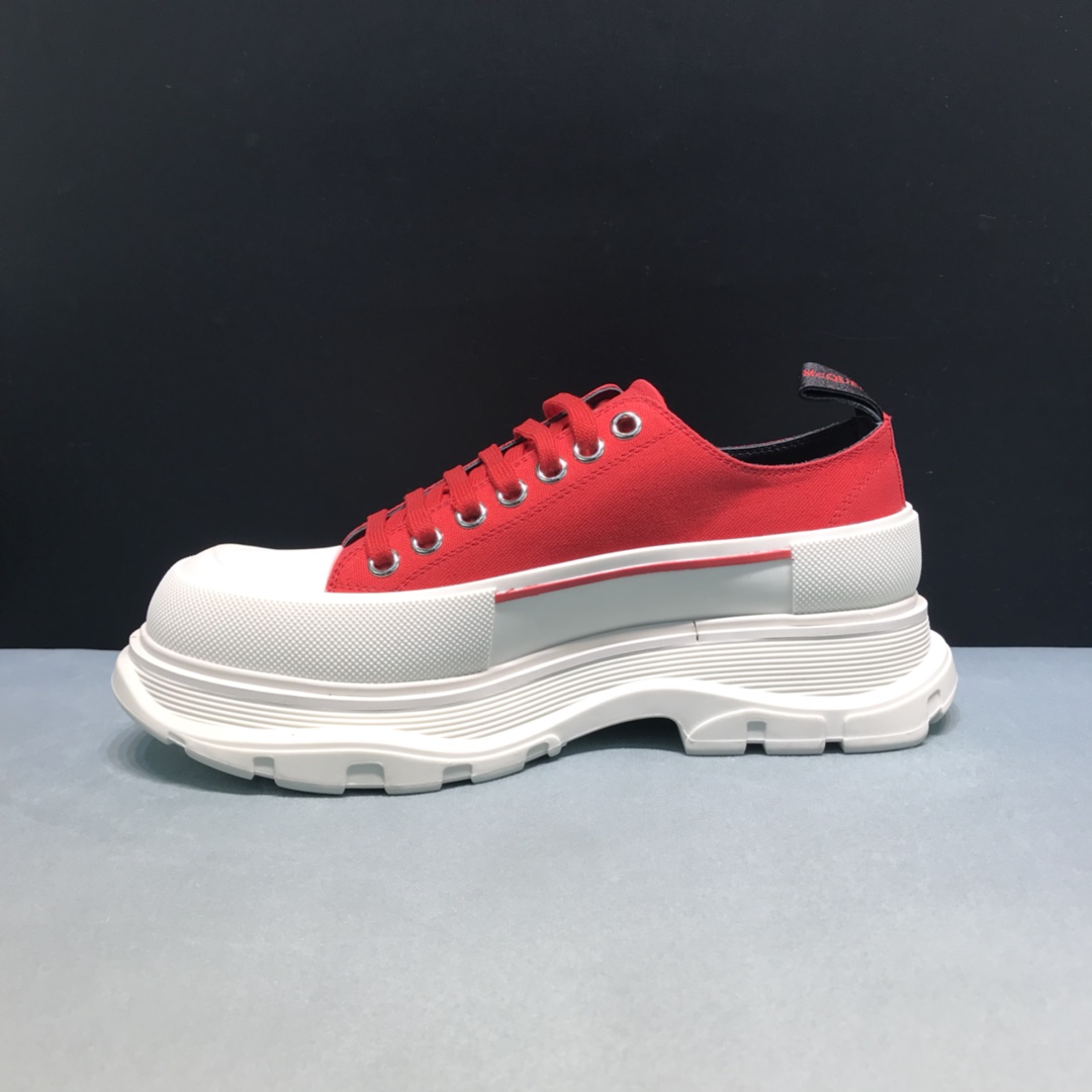 Alexander McQueen Tread Slick Low in Red