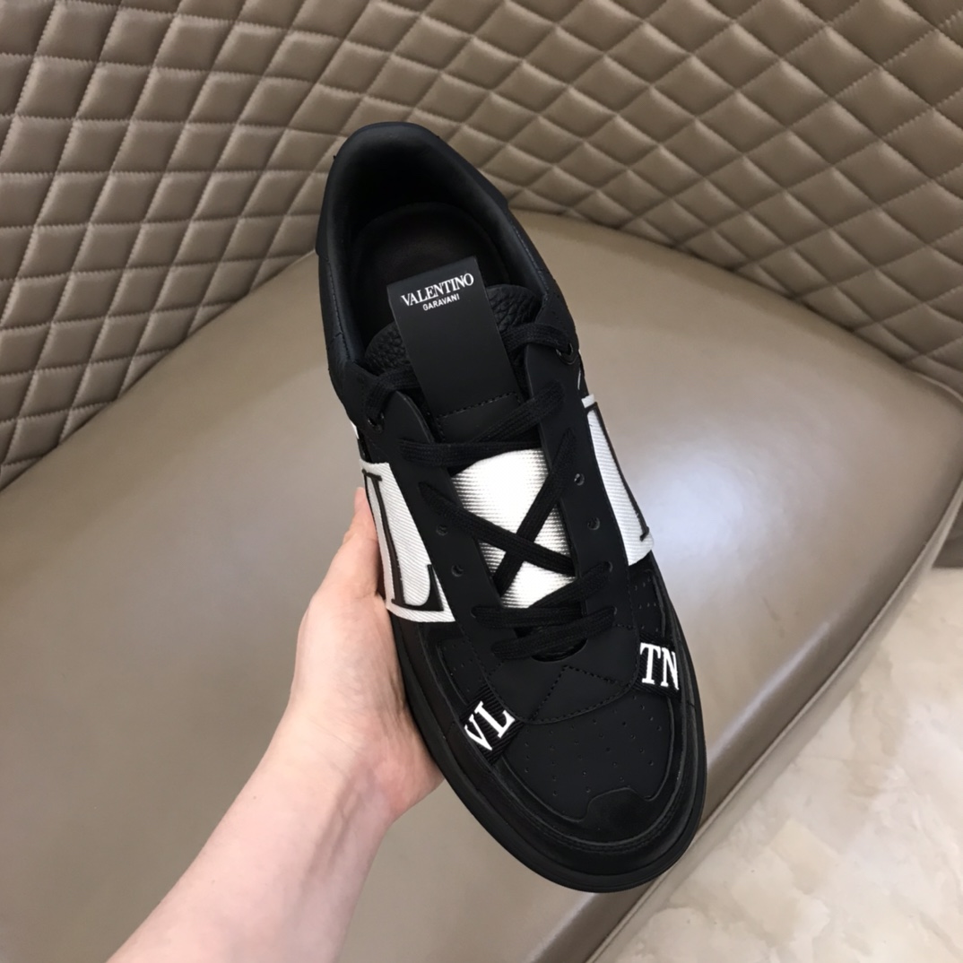 Valentino Sneaker Low-Top Calfskin with Bands