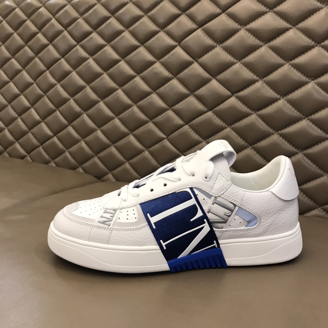 Valentino Sneaker Low-Top Calfskin with Bands