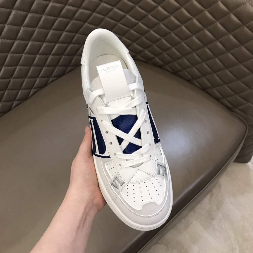 Valentino Sneaker Low-Top Calfskin with Bands