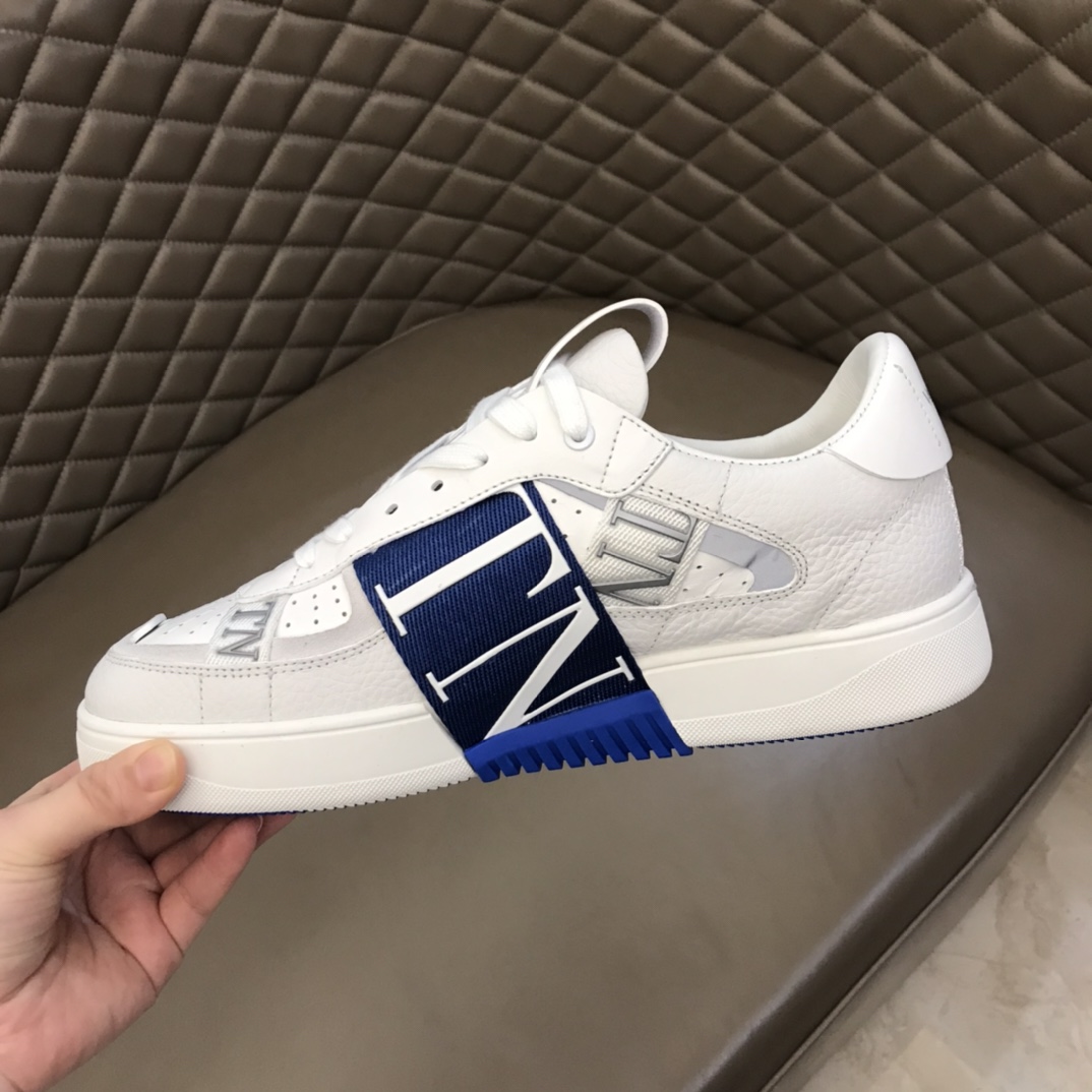 Valentino Sneaker Low-Top Calfskin with Bands