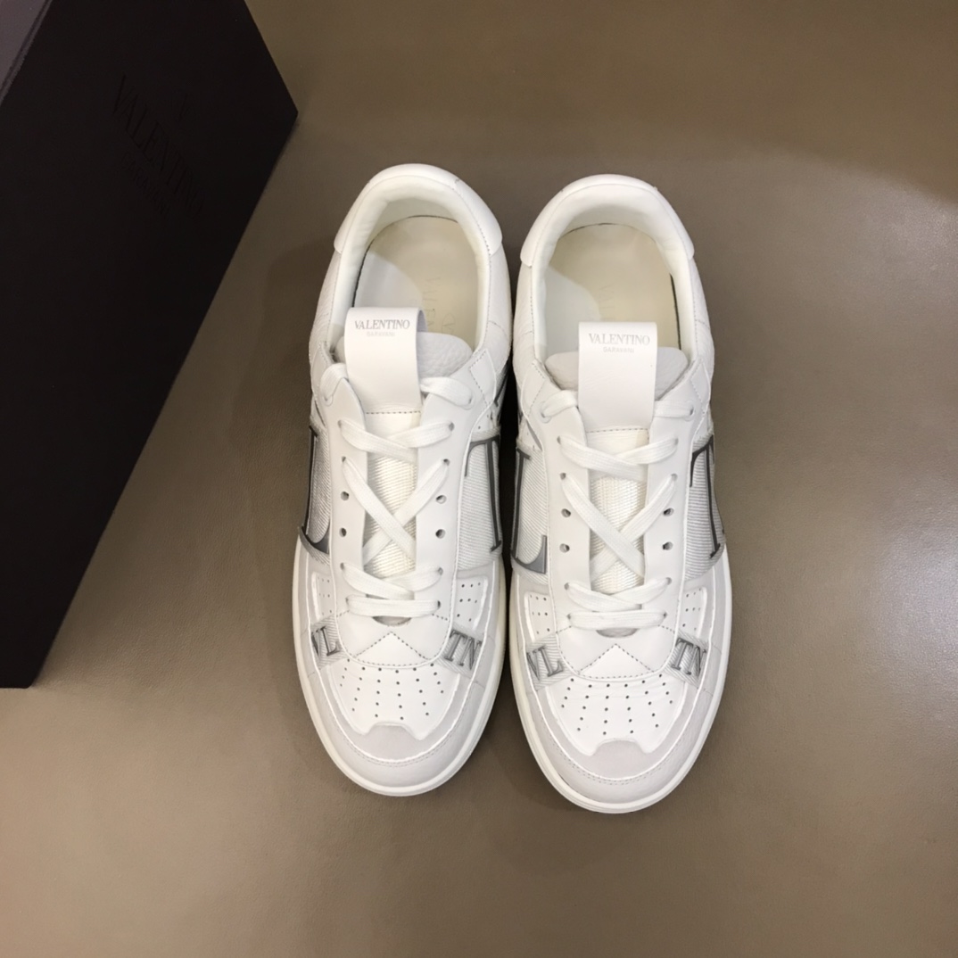 Valentino Sneaker Low-Top Calfskin with Bands