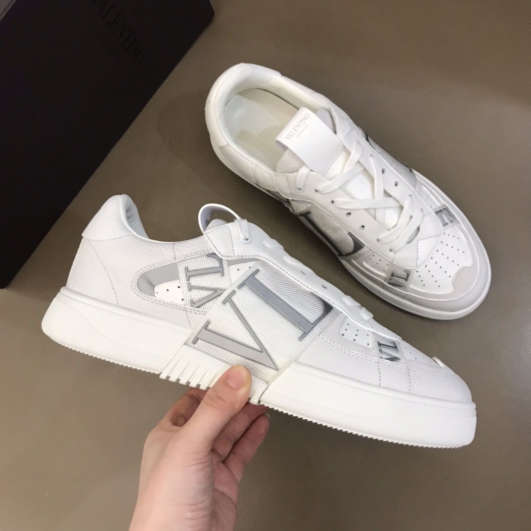 Valentino Sneaker Low-Top Calfskin with Bands