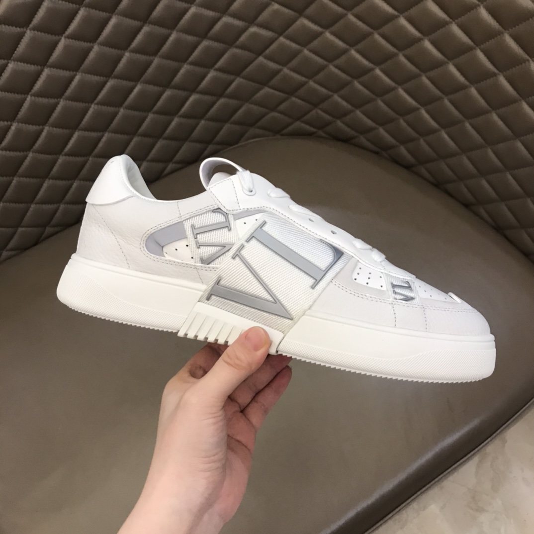 Valentino Sneaker Low-Top Calfskin with Bands