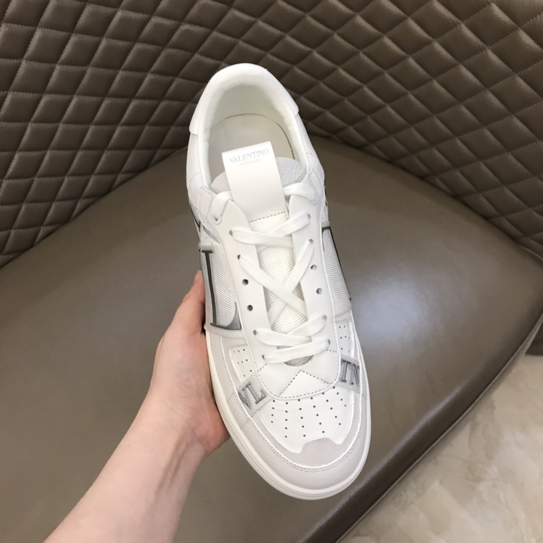 Valentino Sneaker Low-Top Calfskin with Bands