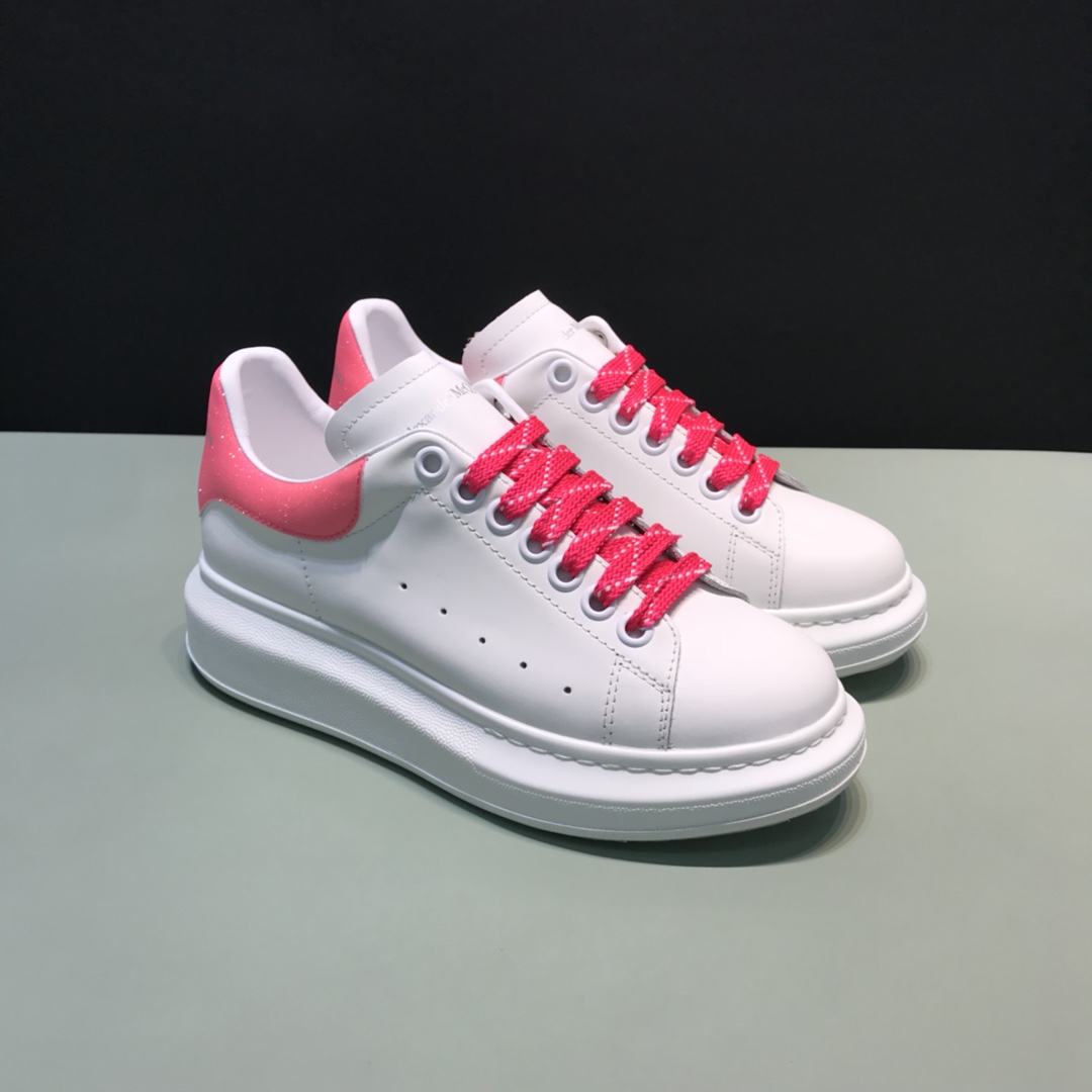 Alexander McQueen Sneaker Oversized in Pink Heel