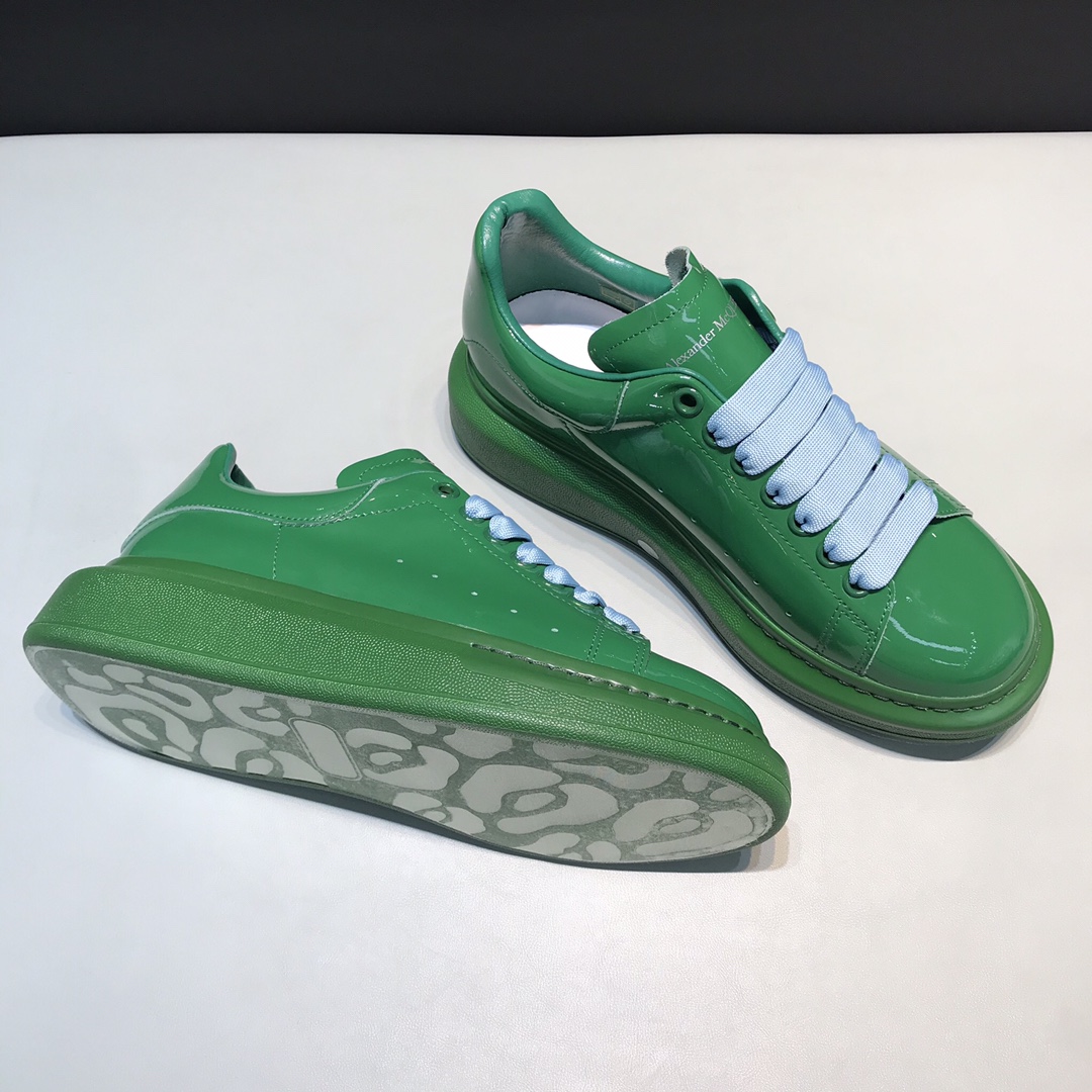 Alexander McQueen Sneaker Oversized in Green