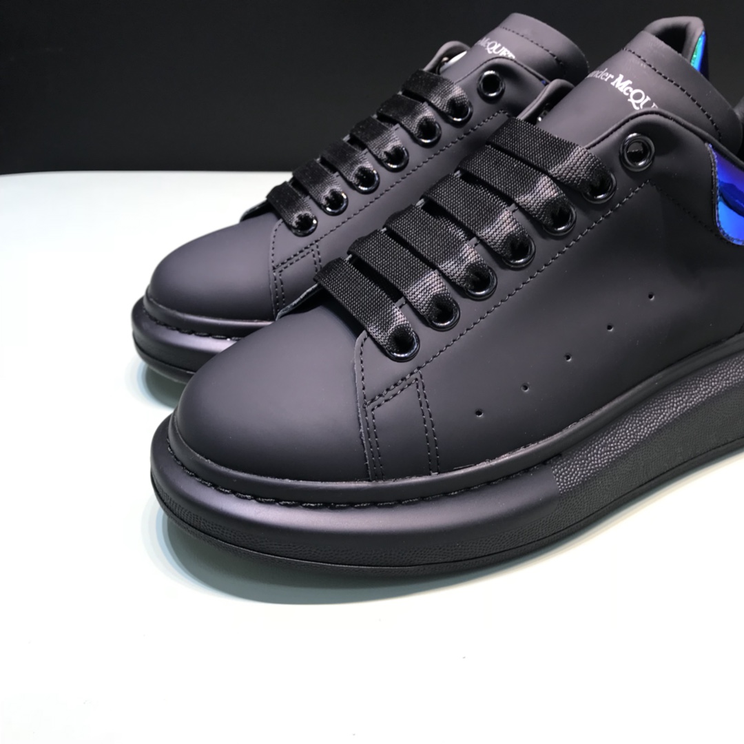 Alexander McQueen Sneaker Oversized in Blue Heel