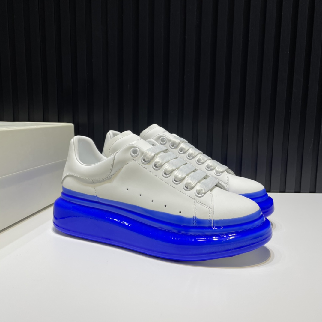 Alexander McQueen Sneaker Oversized in Blue Heel