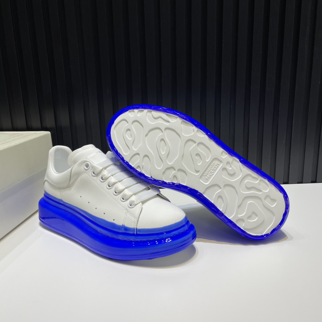 Alexander McQueen Sneaker Oversized in Blue Heel