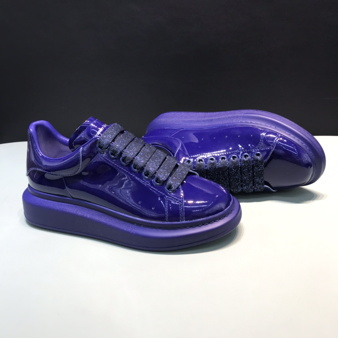 Alexander McQueen Sneaker Oversized in Blue