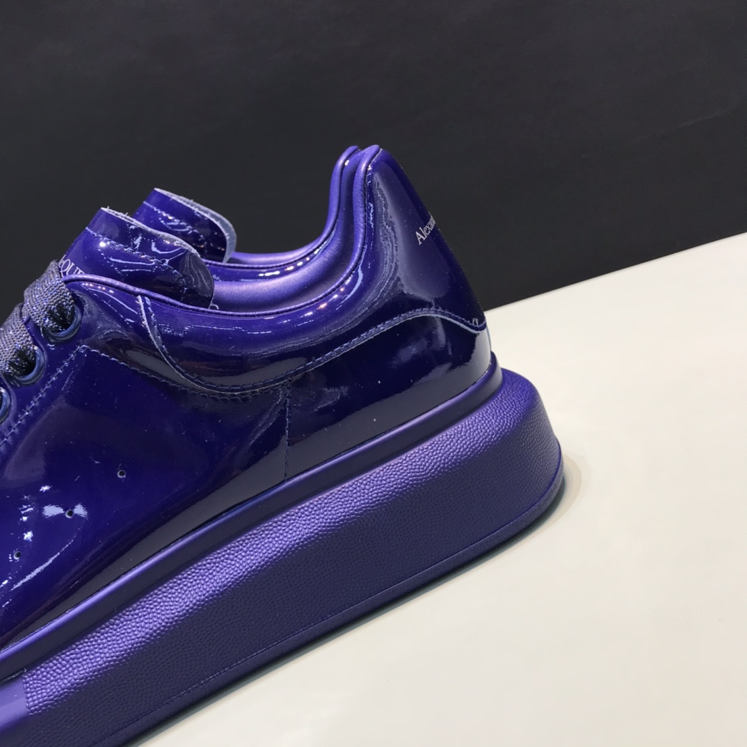 Alexander McQueen Sneaker Oversized in Blue