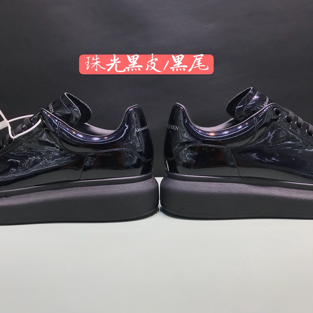 Alexander McQueen Sneaker Oversized in Black