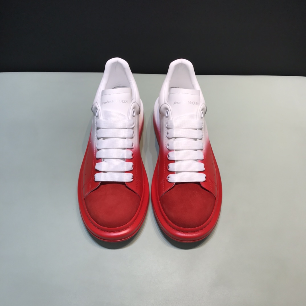 Alexander McQueen Sneaker Oversized Half Red