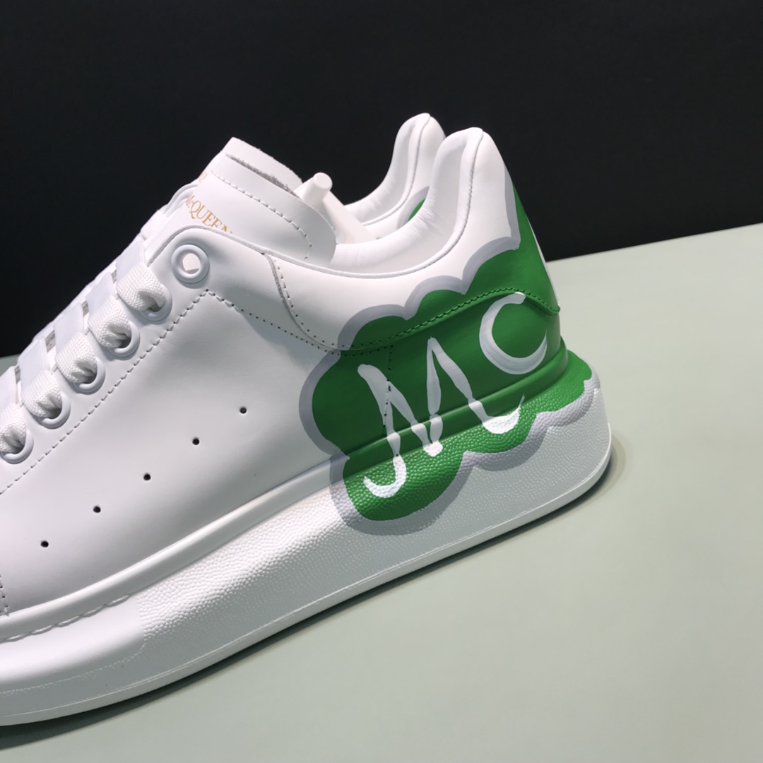 Alexander McQueen Sneaker Oversized Green Letter