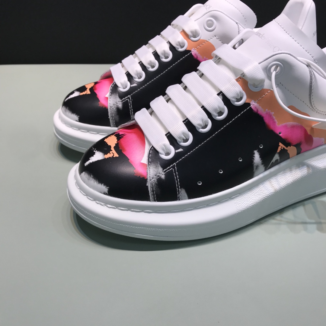 Alexander McQueen Sneaker Oversized Graffiti