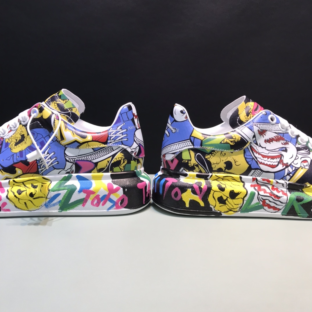 Alexander McQueen Sneaker Oversized Graffiti