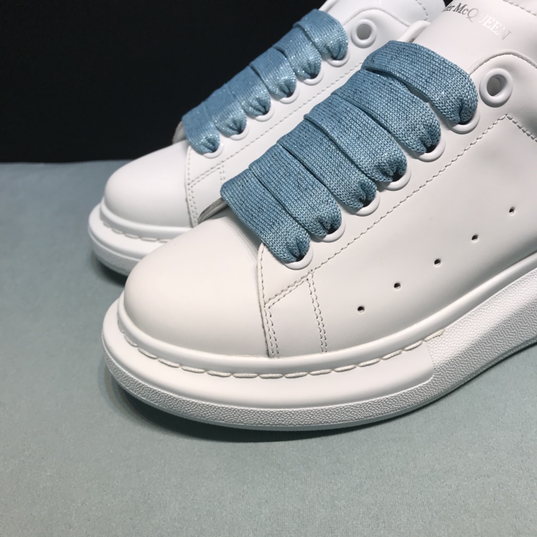 Alexander McQueen Sneaker Oversized Blue Lace-up