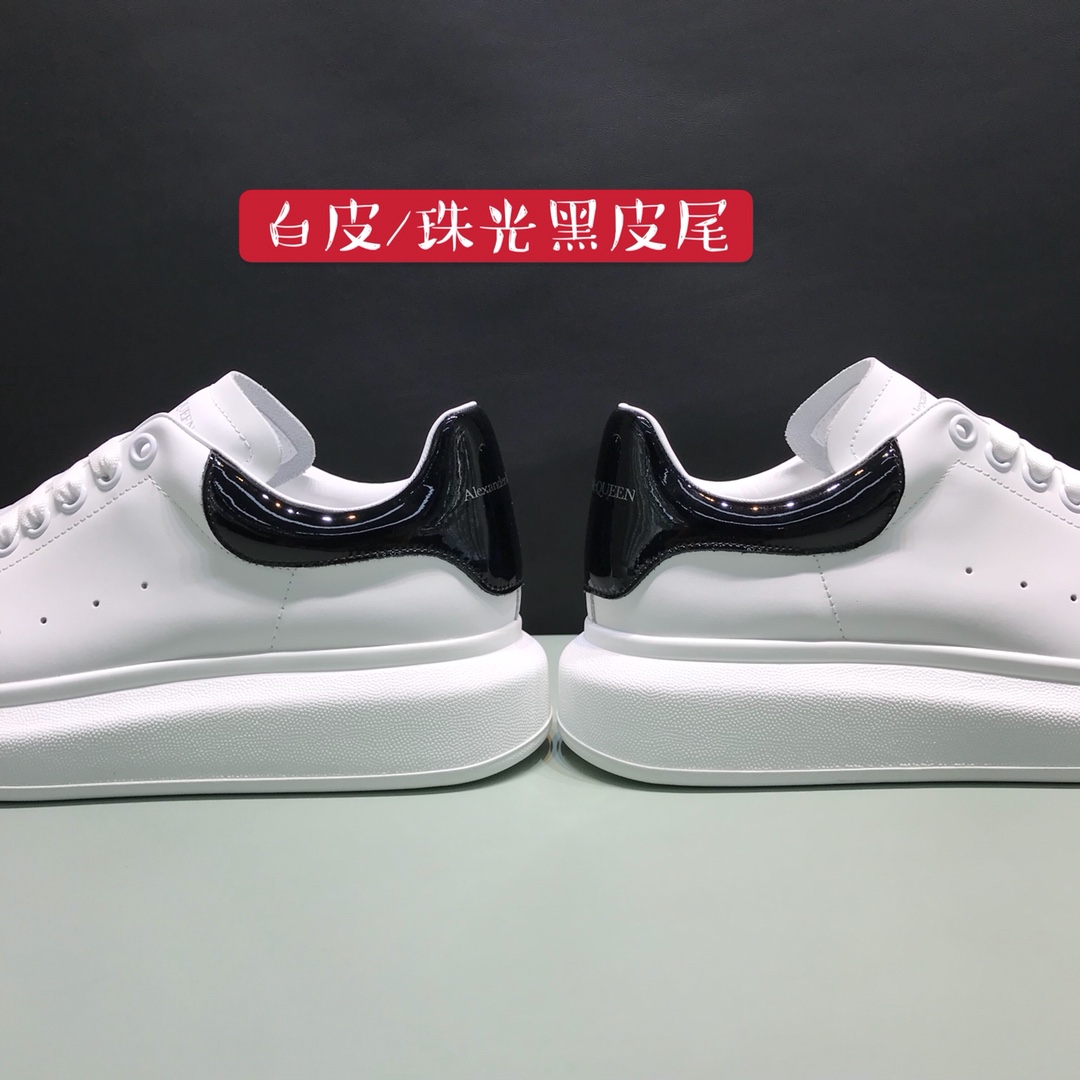 Alexander McQueen Sneaker Oversized Black Heel