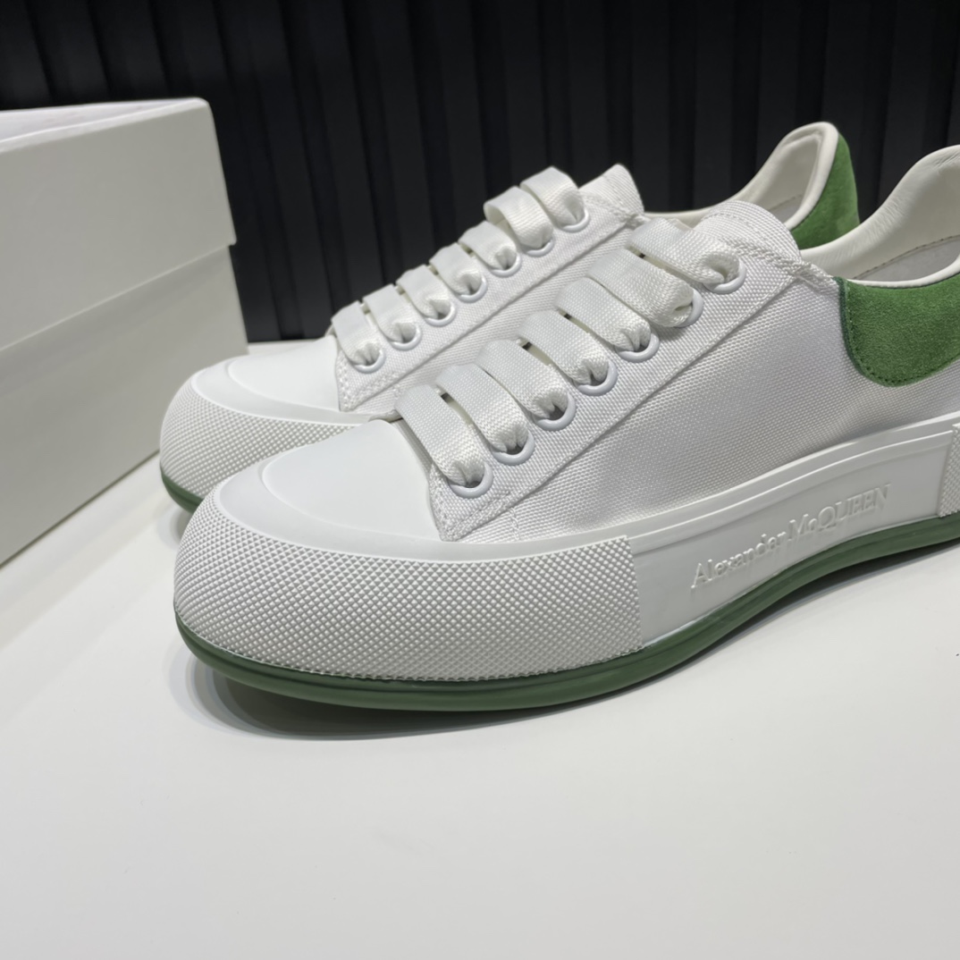 Alexander McQueen Sneaker Deck Plimsoll in Green