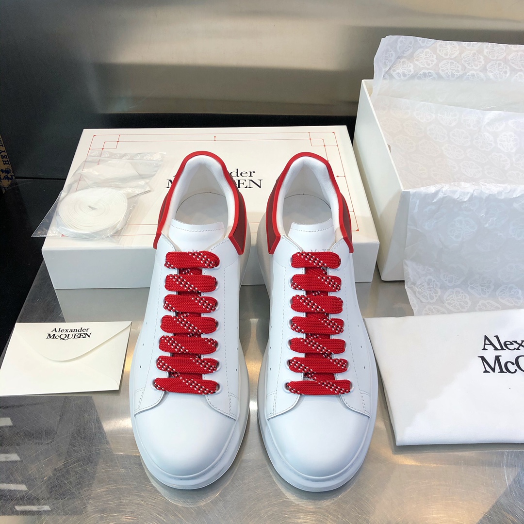 Alexander McQueen Oversized Sneaker in Red Lace
