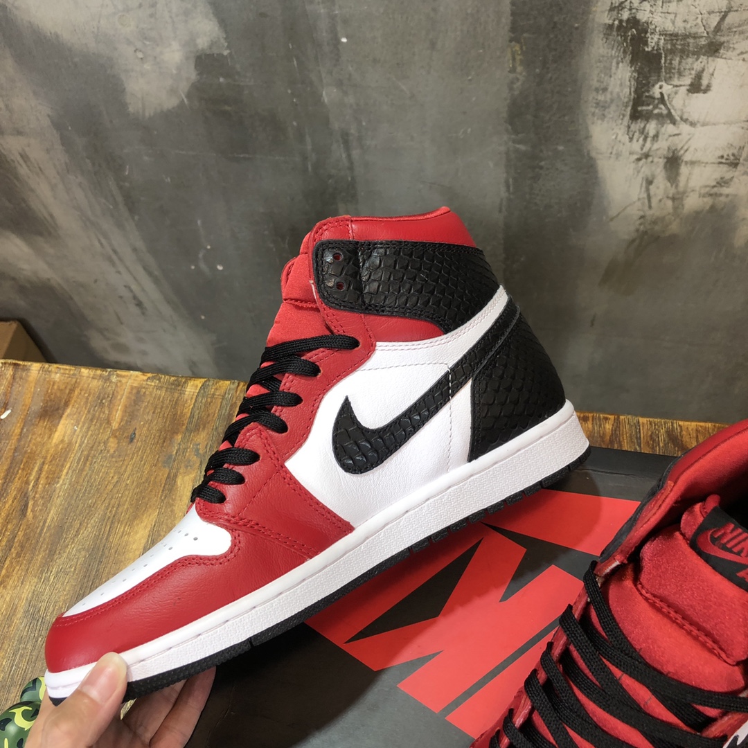 Air Jordan retro 1 High OG 