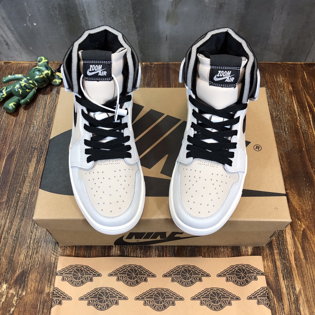Air Jordan 1 Zoom Air CMFT “Summit White” Sneaker