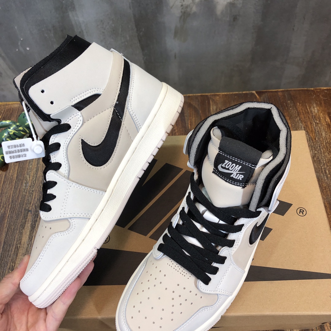 Air Jordan 1 Zoom Air CMFT “Summit White” Sneaker