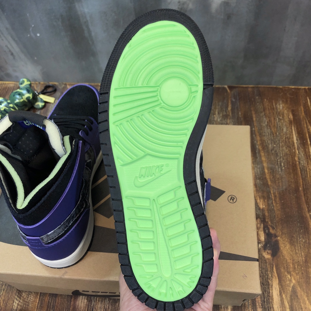 Air Jordan 1 Zoom  Air CMFT “Bayou Boys” Sneaker