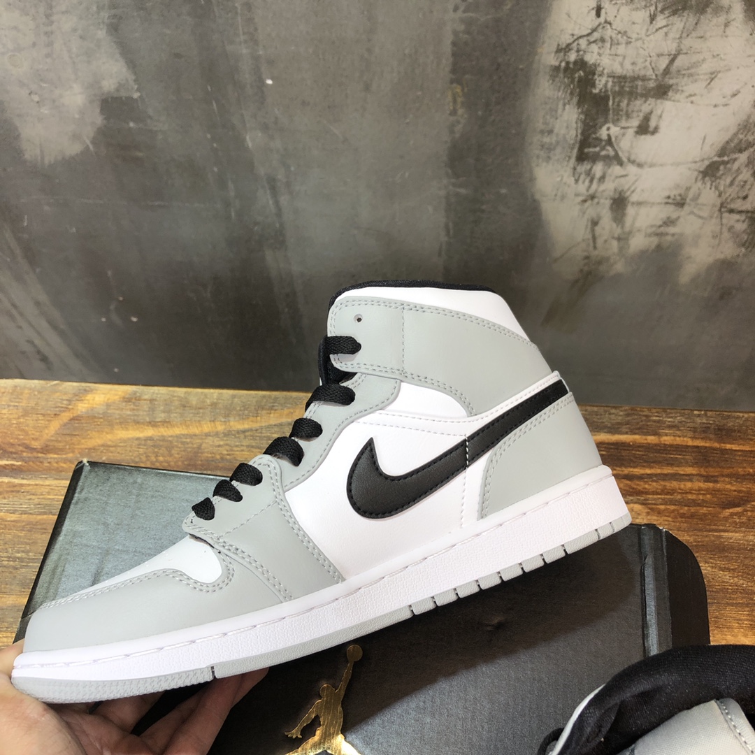 Air Jordan 1 Mid “Light Smoke Grey” Sneaker