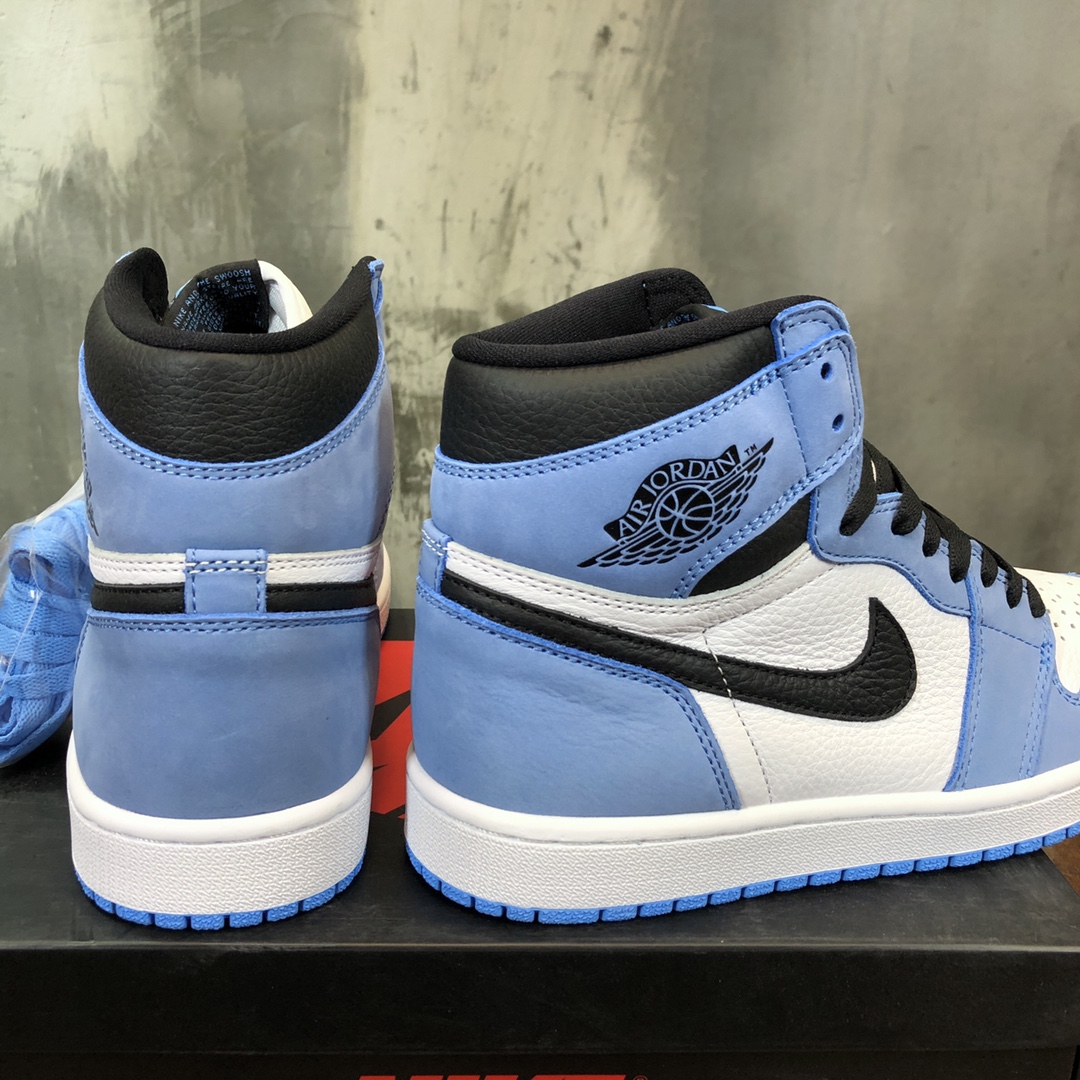 Air Jordan 1 High OG ＂University Blue＂ Sneaker