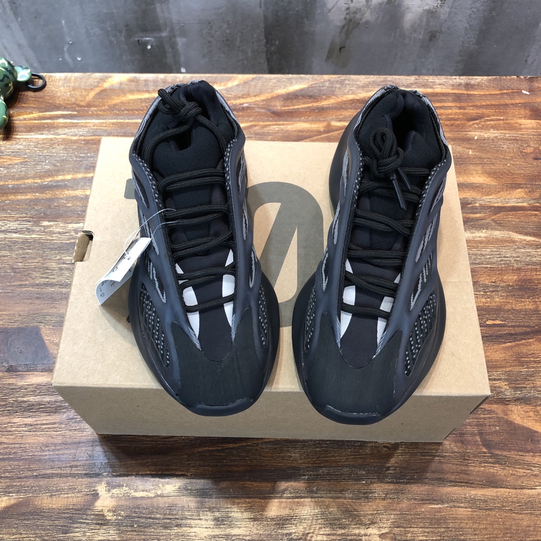 adidas Yeezy 700v3 “Azareth”