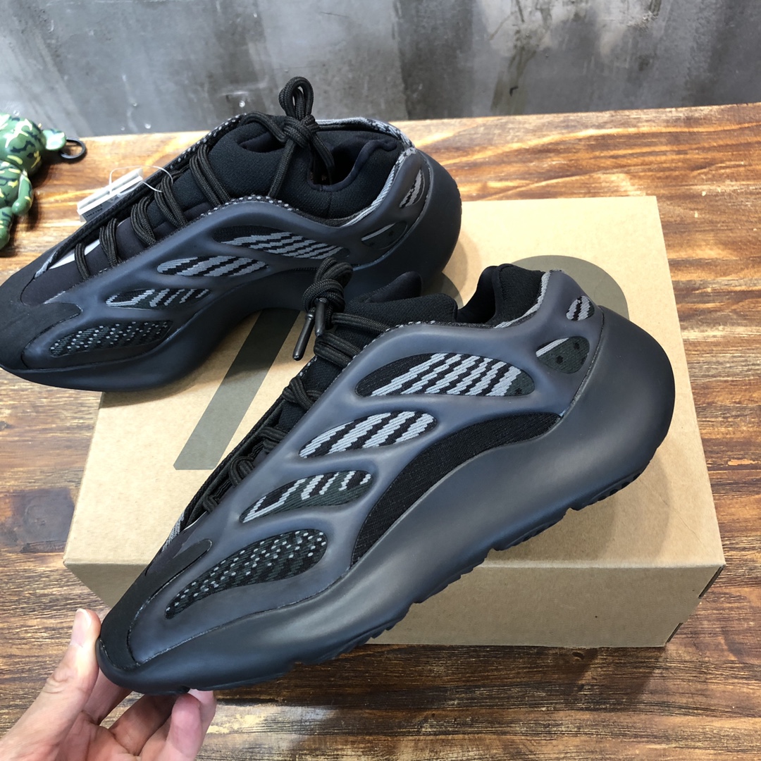 adidas Yeezy 700v3 “Azareth”