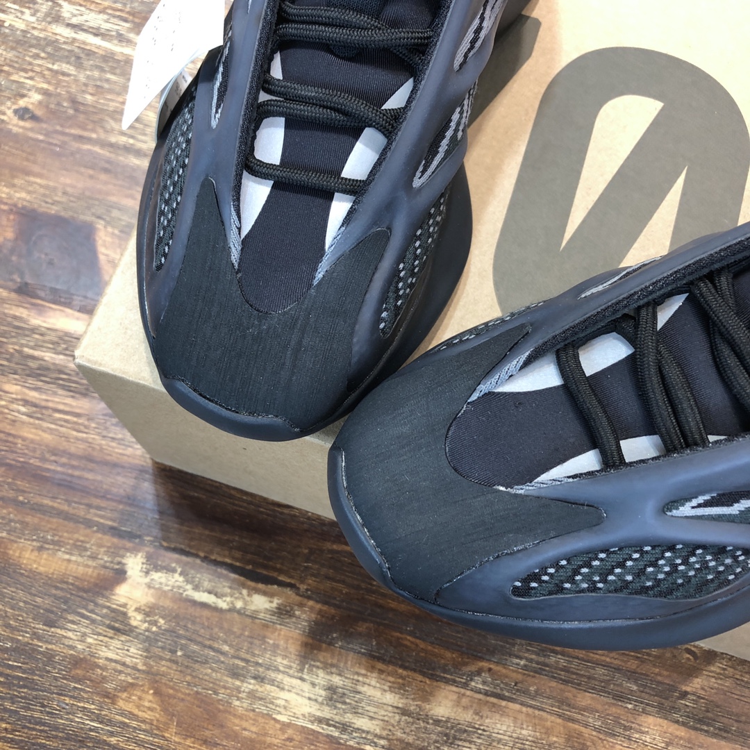 adidas Yeezy 700v3 “Azareth”