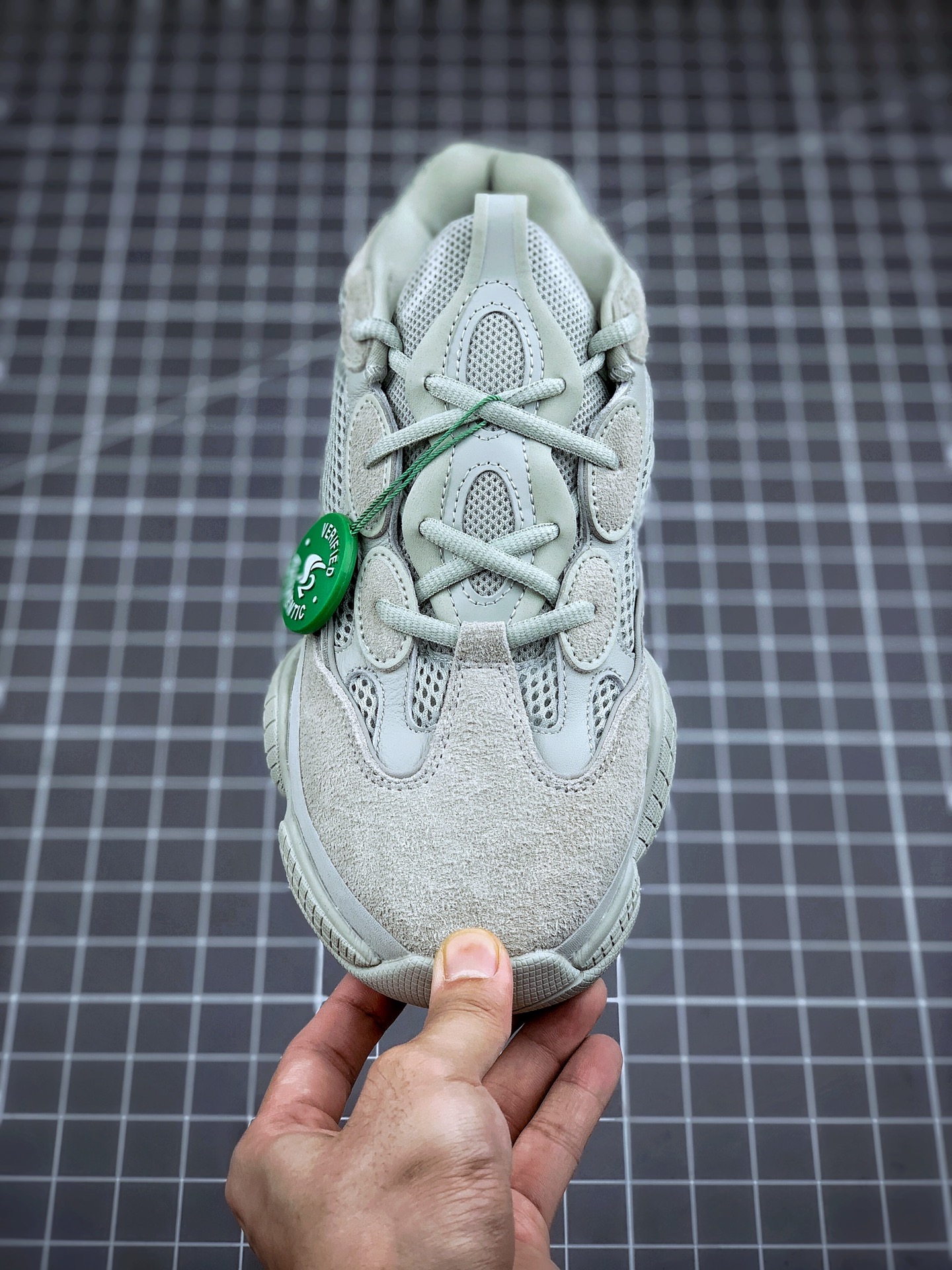 Adidas Sneaker Yeezy Boost 500 in Dark white