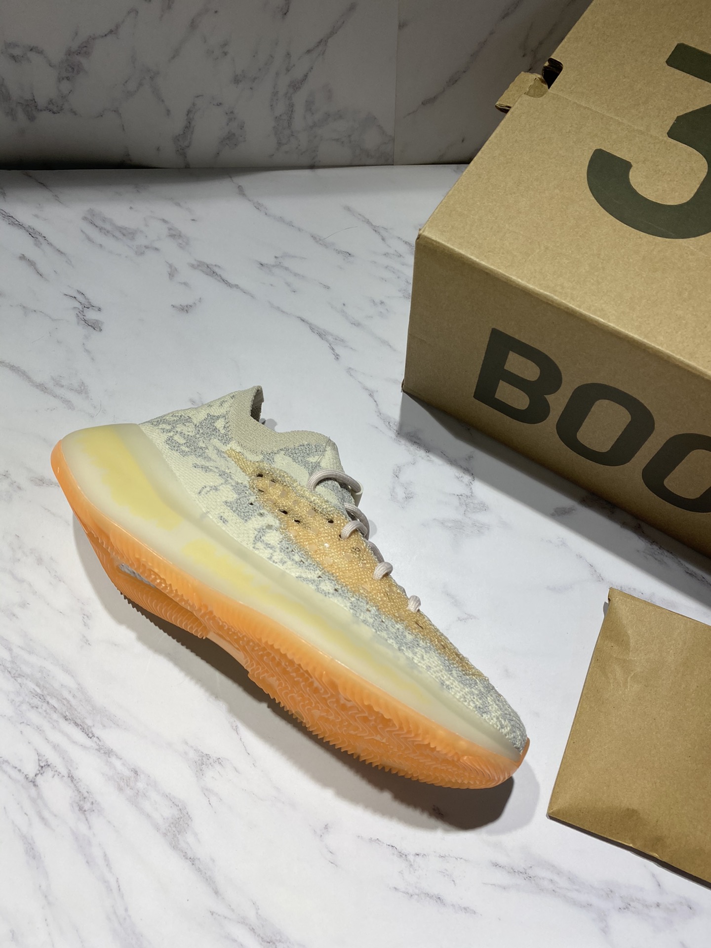 Adidas Sneaker Yeezy Boost 380 in Yellow