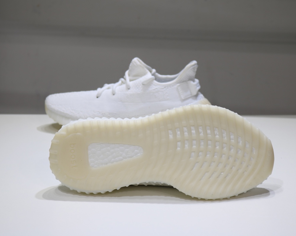 Adidas Sneaker Yeezy Boost 350 V2 in White