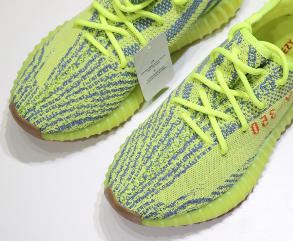 Adidas Sneaker Yeezy Boost 350 V2 in Green