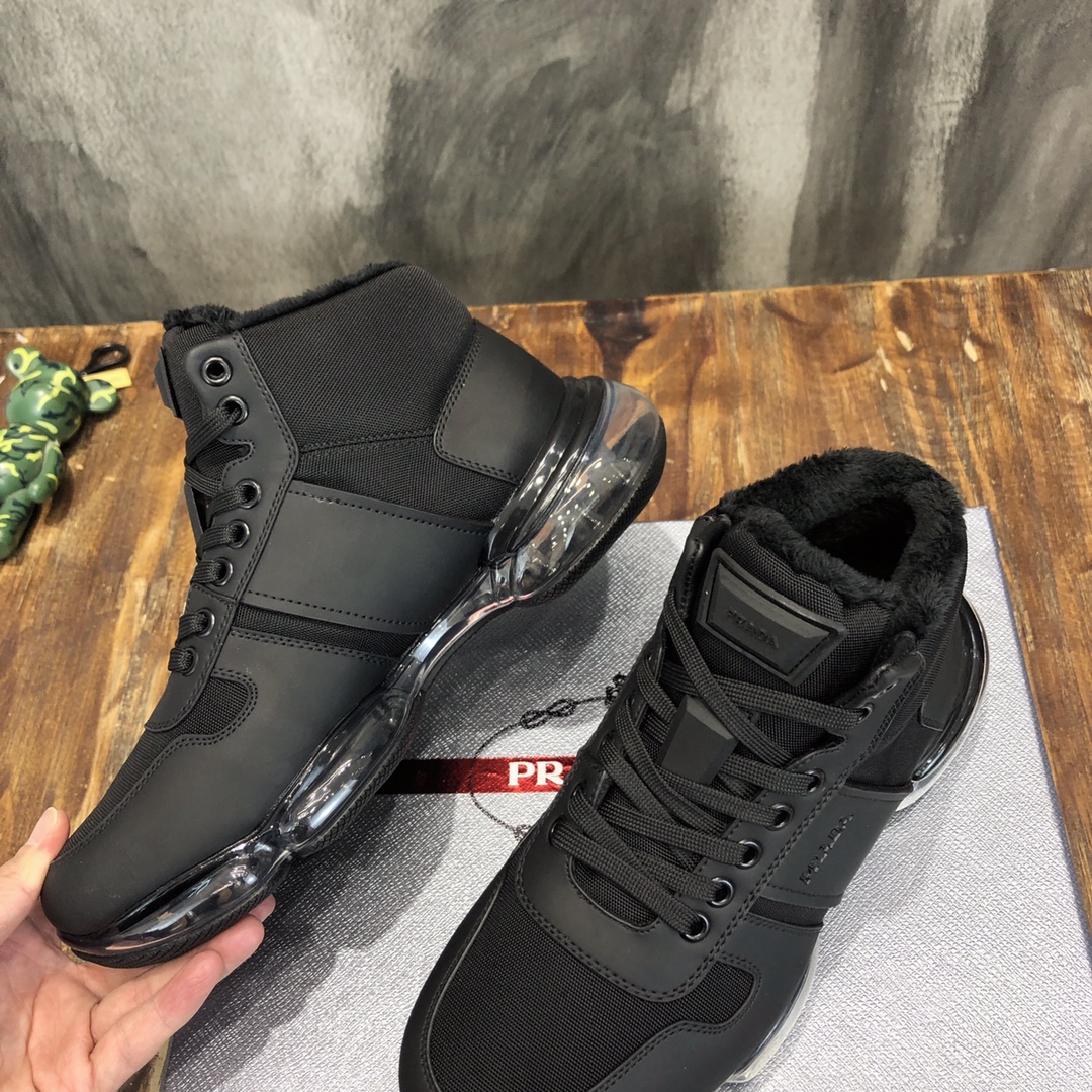 
Prada Classic Sneaker