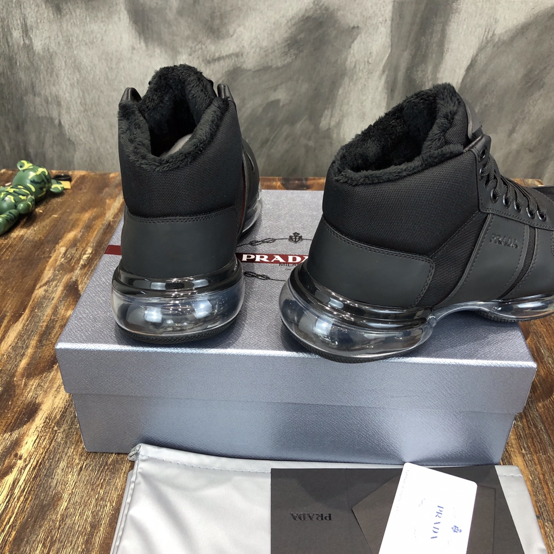 
Prada Classic Sneaker