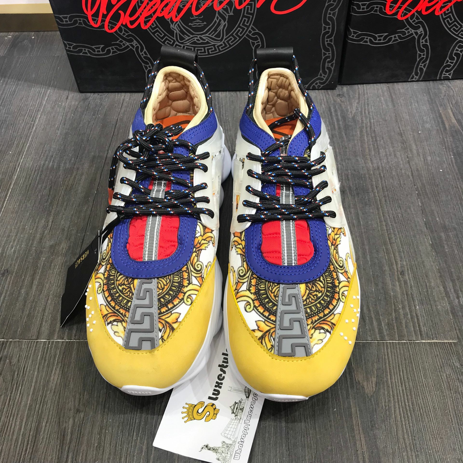 Versace Sneakers Yellow toe and gold hibiscus print with white rubber sole MS09319