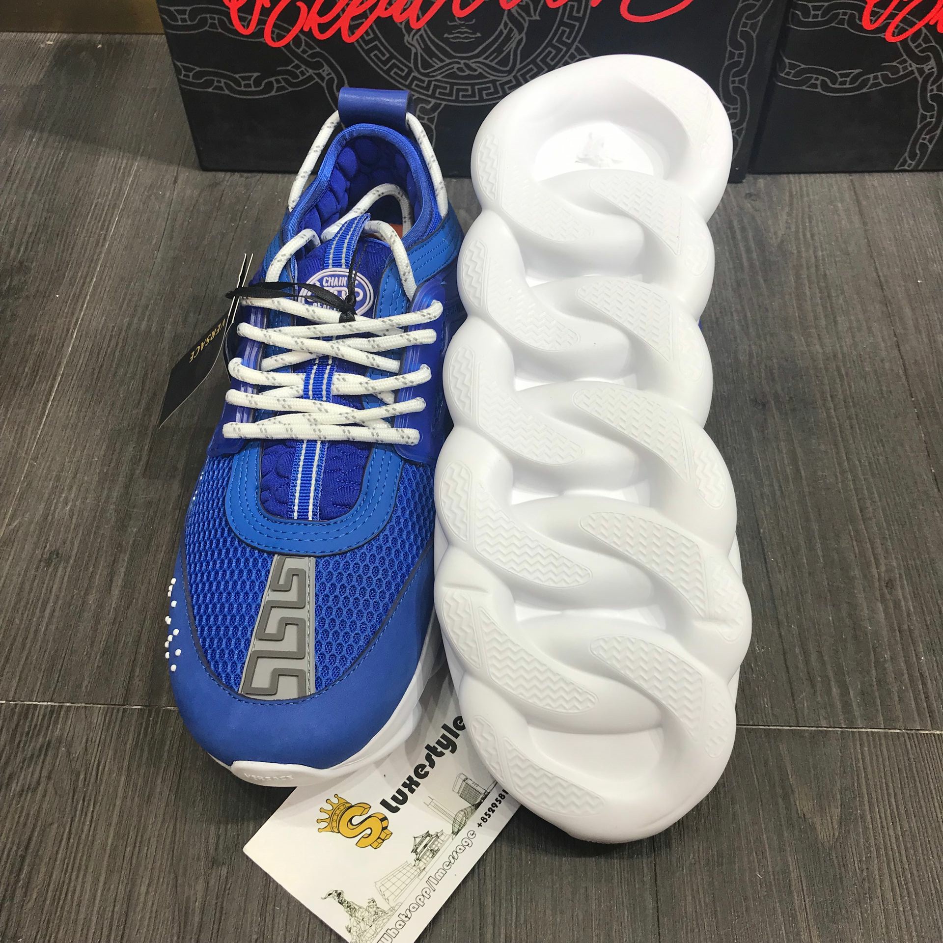 Versace Sneakers Blue and white laces with white rubber sole MS09317