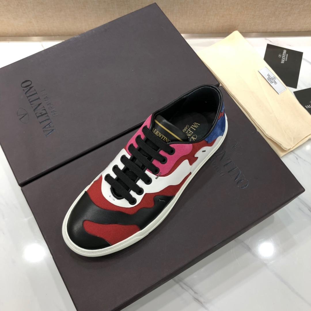 Valentino Perfect Quality Sneakers Colorblock camouflage and blue heel with white sole MS071466