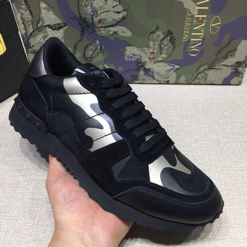 Valentino Perfect Quality Sneakers Black and white camouflage details with black sole MS071435