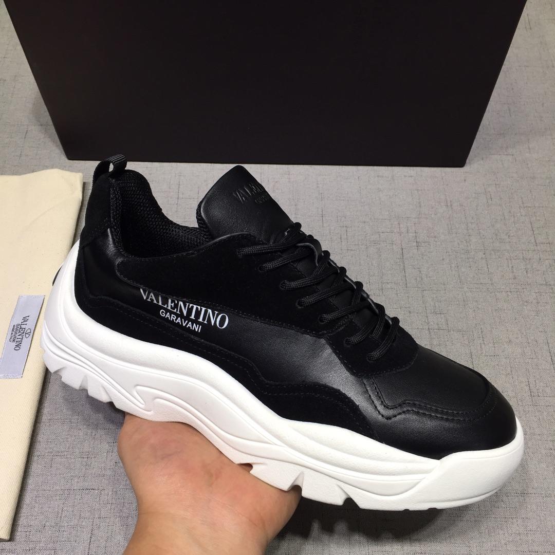 Valentino Perfect Quality Sneakers Black and black heel with white sole MS071452