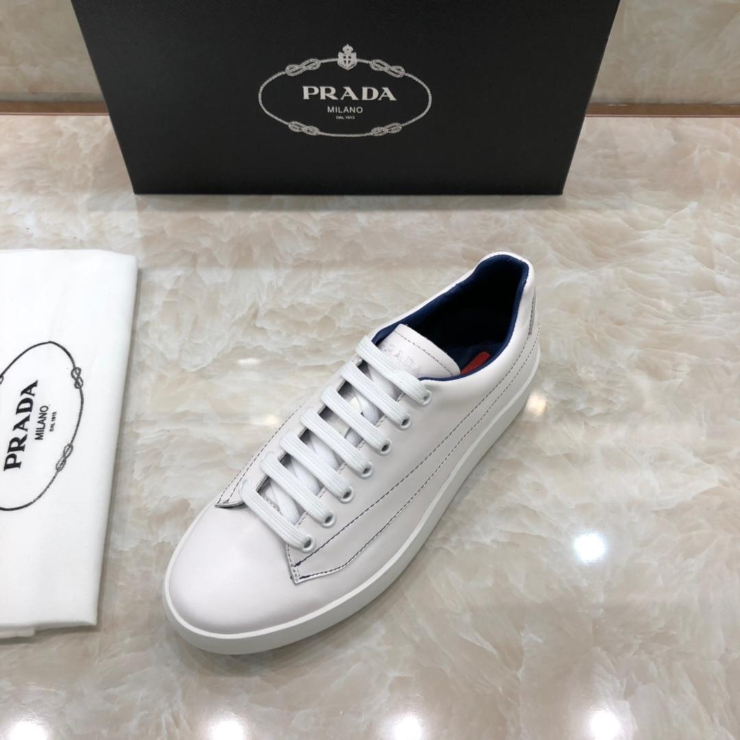 Prada Perfect Quality Sneakers White and stitching details with white sole MS071243