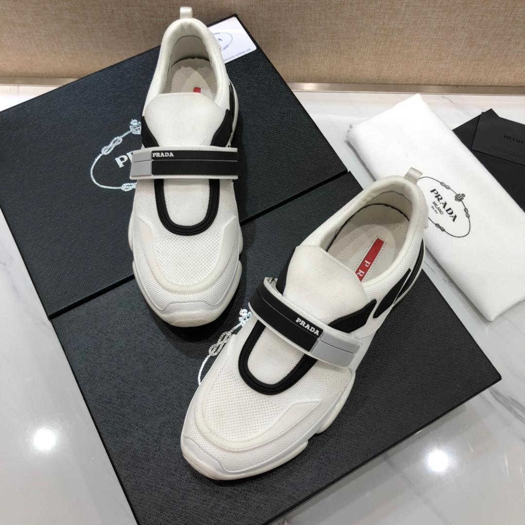 Prada Perfect Quality Sneakers White and black details with white sole MS071316