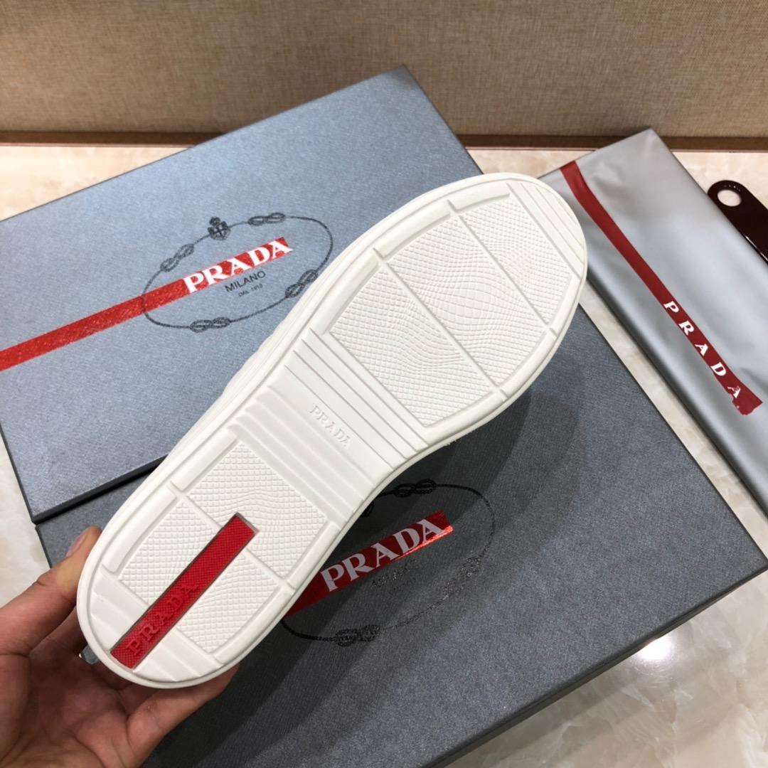 Prada Perfect Quality Sneakers White and 3D line decoration with white sole MS071261