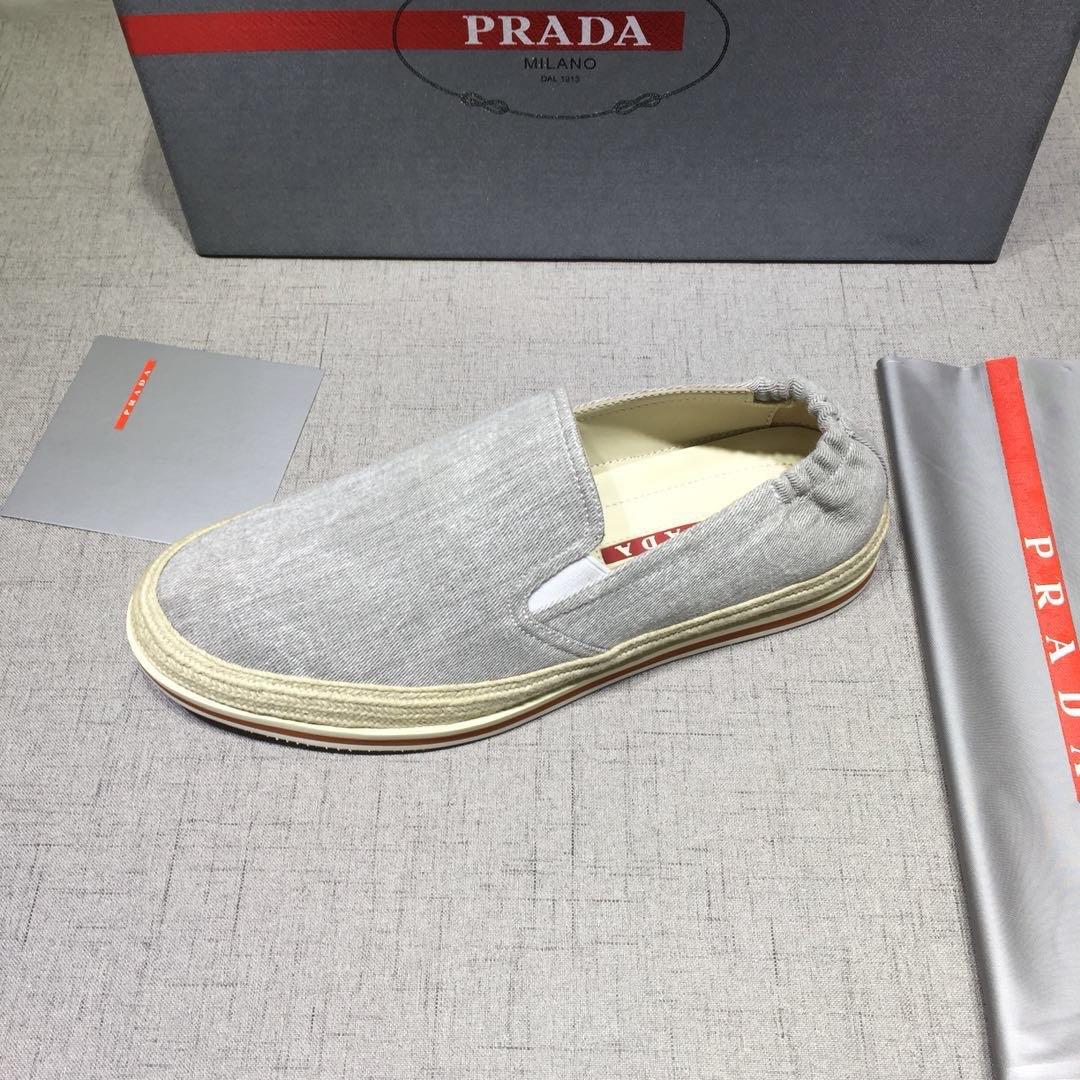 Prada Perfect Quality Sneakers Grey canvas and white rubber sole MS071277