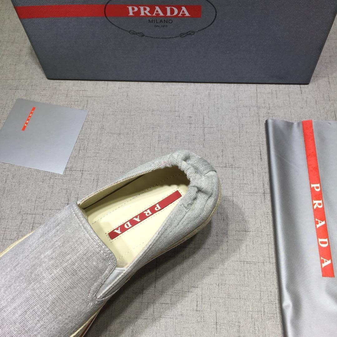 Prada Perfect Quality Sneakers Grey canvas and white rubber sole MS071277